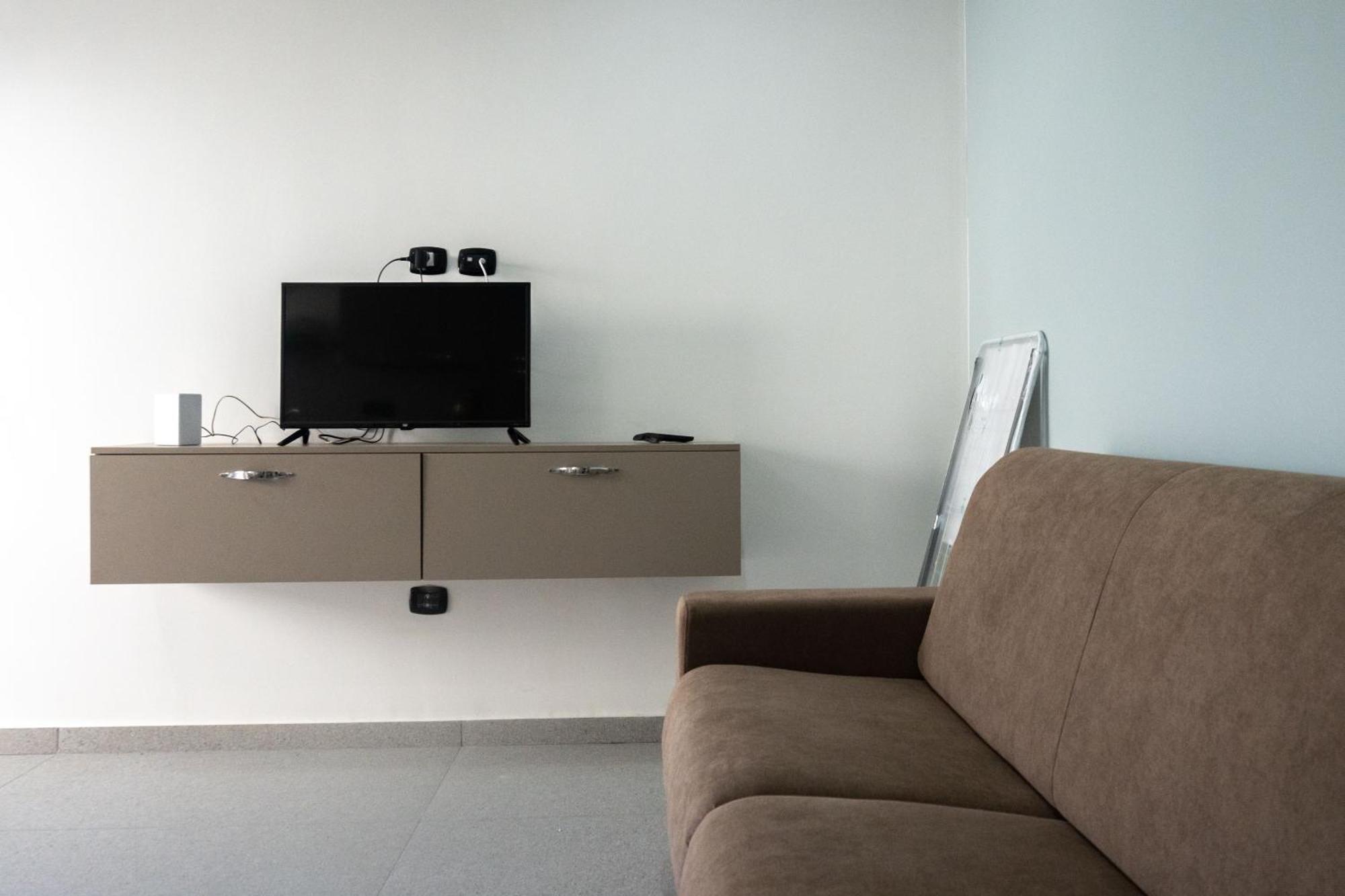Strategic Apartment With Terrace - Nola Exteriér fotografie
